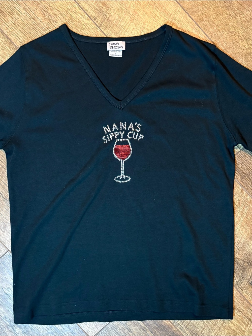 Isaac’s Designs L Nana’s Sippy Cup Rhinestone Wine T-Shirt - Picture 7 of 8